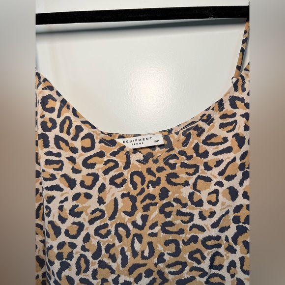 Equipment Layla silk camisole animal print size Small - Picture 3 of 5